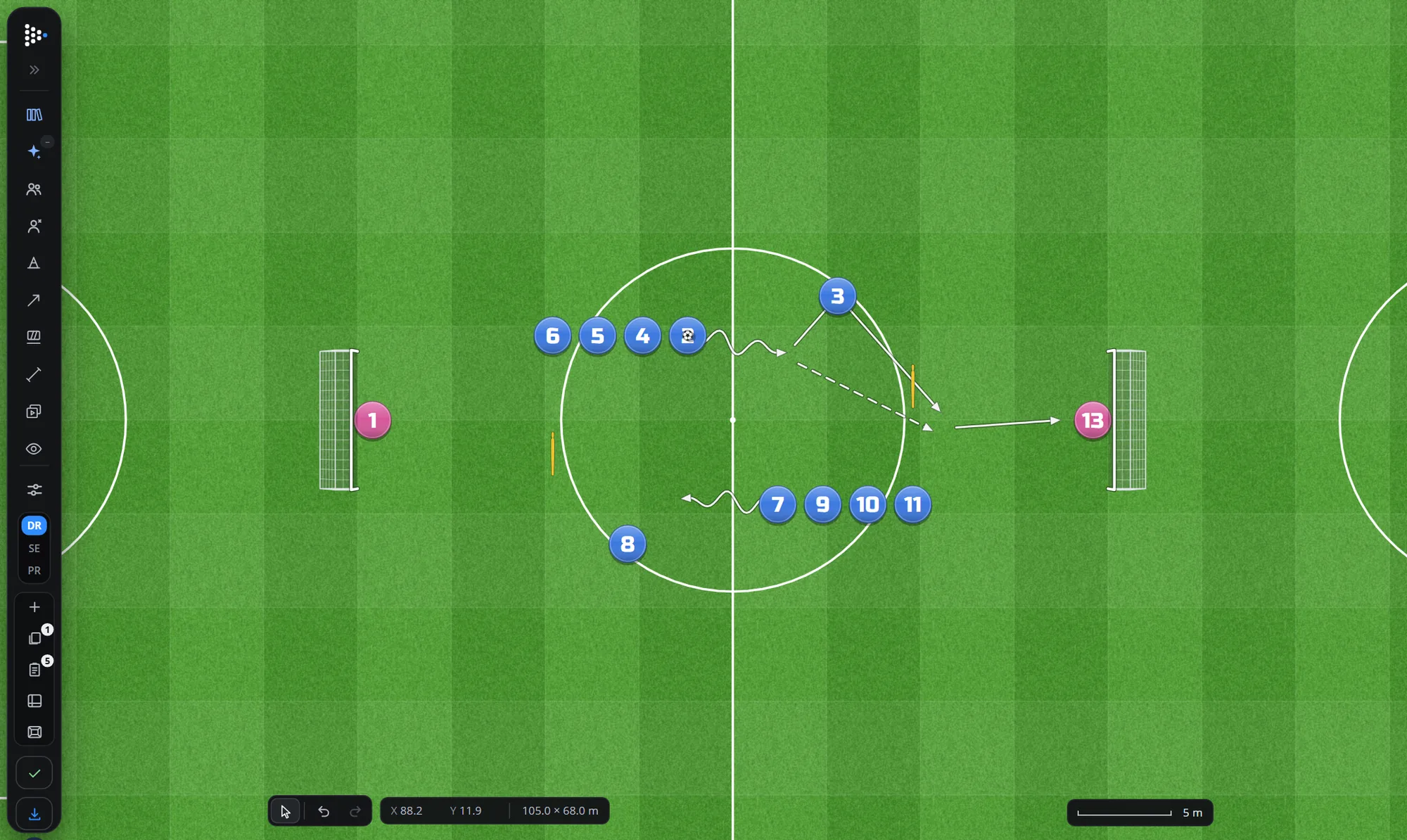 The board with the sidebar reduced to icons: the pitch fills the screen